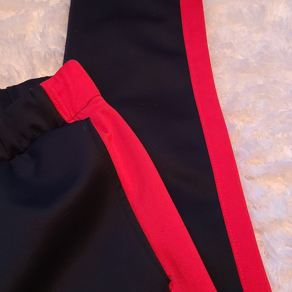 EPTM Sweatpants - Picture 5 of 9